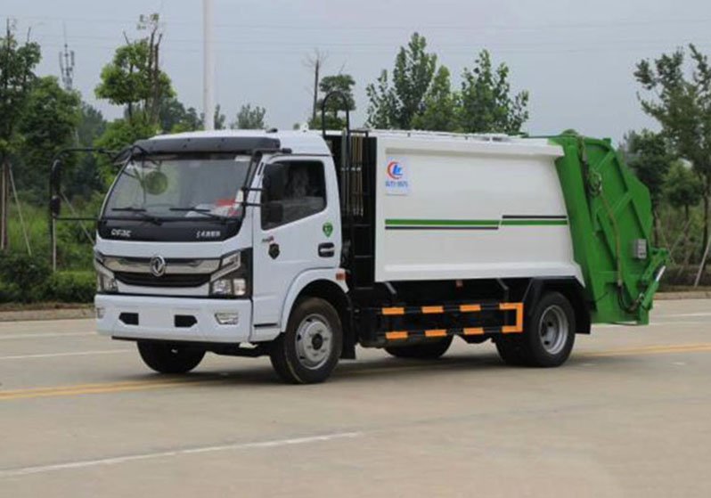 Garbage removal truck